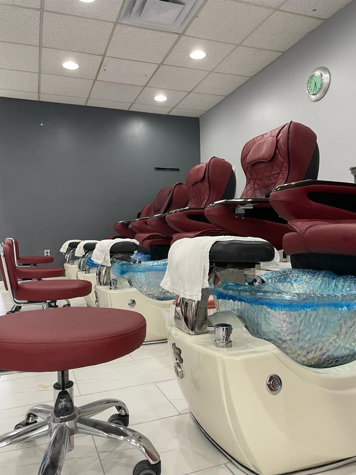 Inside Anna Nails & Spa