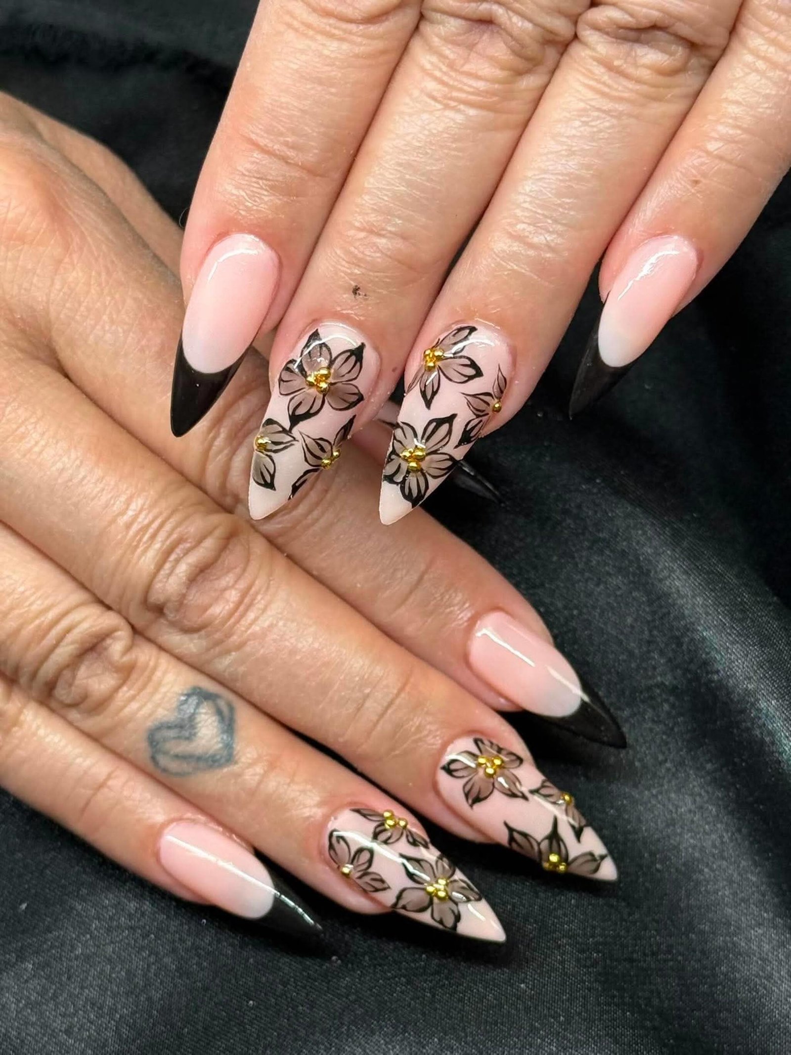 Anna Nails work sample 1